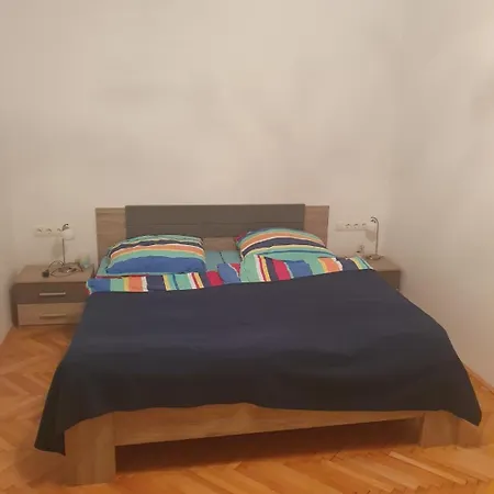 Apartamento Ella Pag Old Town 3 Star *